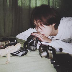 双乳吊起被各种性器调教
